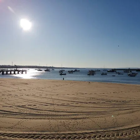 Bay - 100m From The * Віавіа